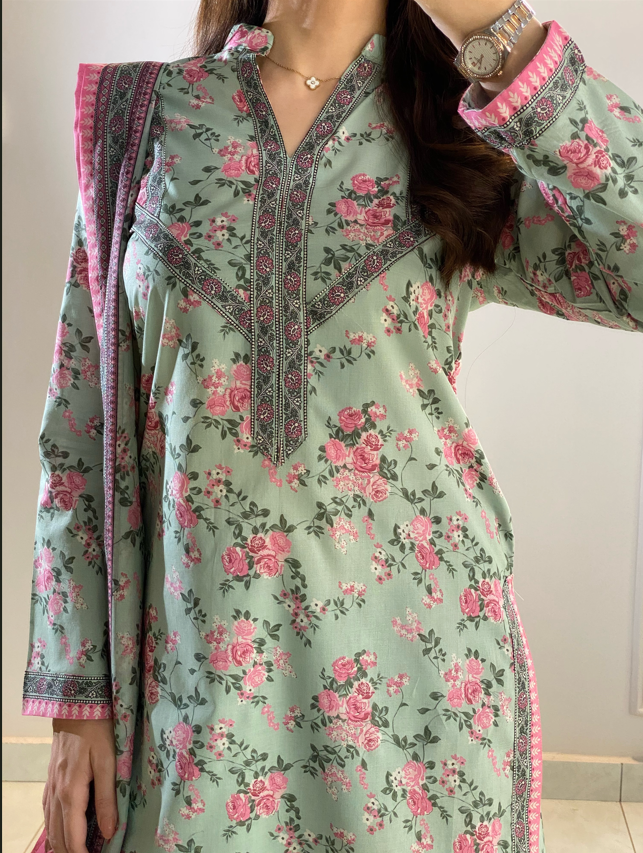 Summer Printed Lawn 3pc